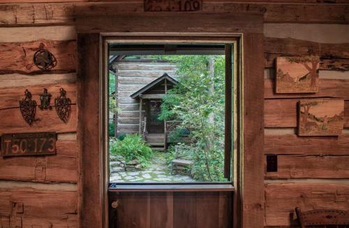 Pisgah Forest House | Aunt Babbies Cabin · Aunt Babbies Cabin