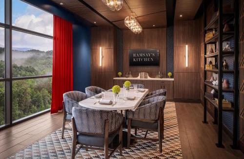 Murphy Hotel | Harrah's Cherokee Valley River Hotel & Casino - A Caesars Rewards Destination