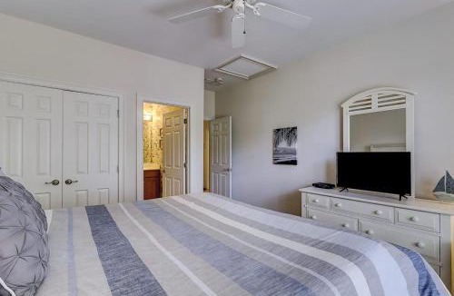 Oceanside House | 3 Sandhill Crane