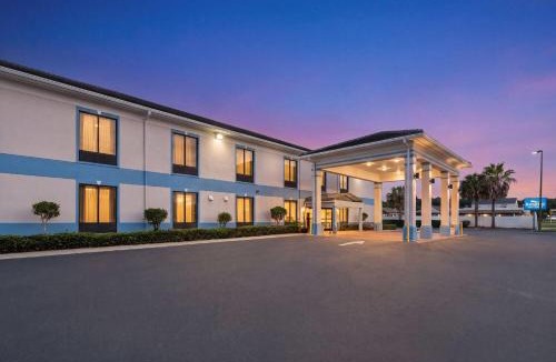 Garden City Hotel | Baymont by Wyndham Savannah/Garden City