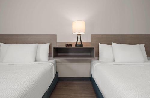 Johnson City Hotel | ECHO Suites Extended Stay by Wyndham Johnson City Medical CR