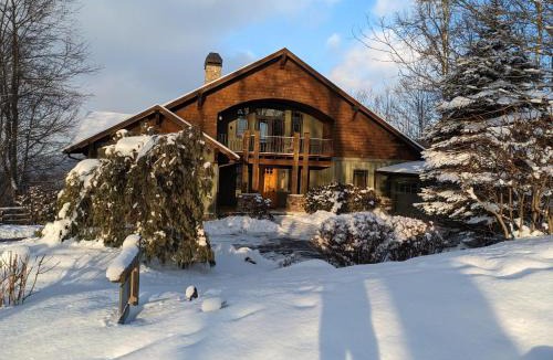 Mountain Air House | Skyfall by Carolina Mornings