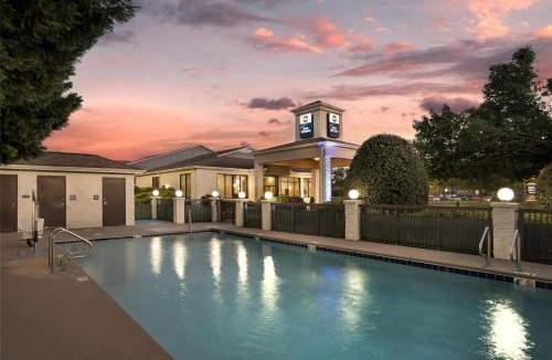 Monroe Hotel | Best Western Inn & Suites Monroe