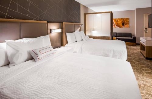 Chambersburg Hotel | SpringHill Suites by Marriott Chambersburg
