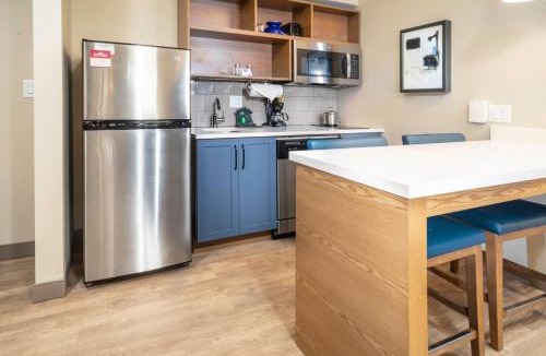 Charleston Hotel | Candlewood Suites Charleston – Mt. Pleasant by IHG