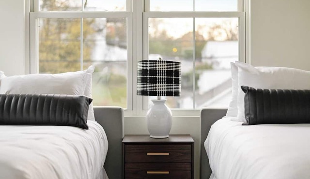 Hart Suite 2 by Avantstay Gorgeous Town House w/Modern Amenities in Nashville!
