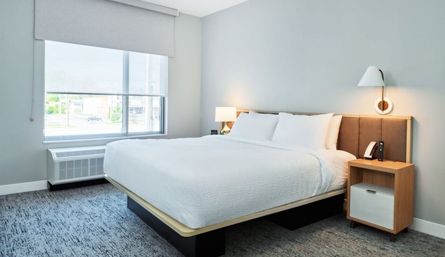 Towneplace Suites by Marriott Hixson