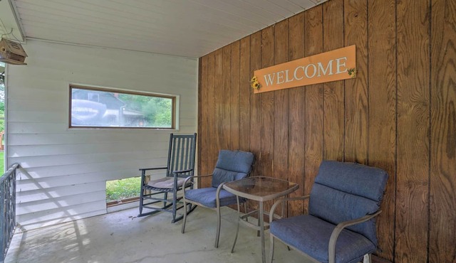 Quaint Zanesville Home w/Game Room & Yard!