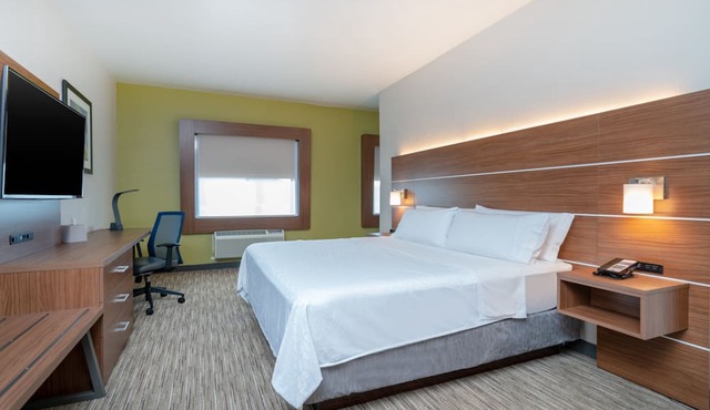 Holiday Inn Express Hotel & Suites ELKINS by IHG
