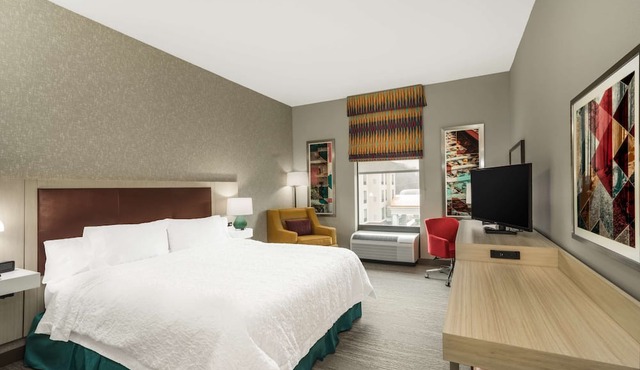 Hampton Inn Newport