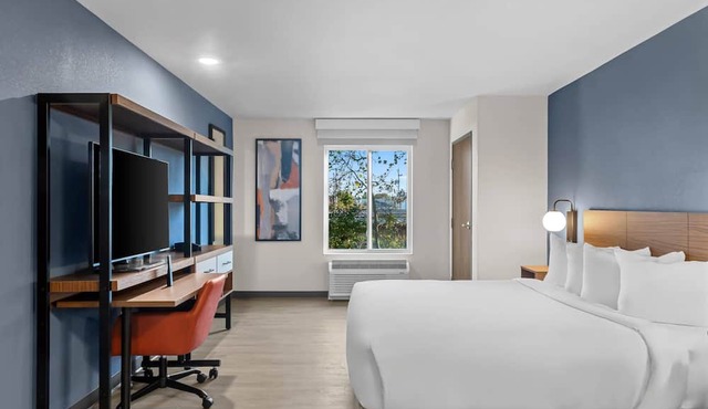Everhome Suites Bowling Green by Choice Hotels in Bowling Green