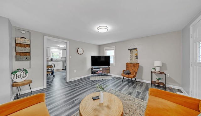 Pet-friendly 4br Near Kennywood & Pittsburgh 4 Bedroom Home