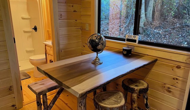 The Cozy Cabin: Mountain Escape at Snowshoe, WV