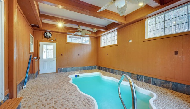 Spacious Mooresville Home w/Lake Norman View!