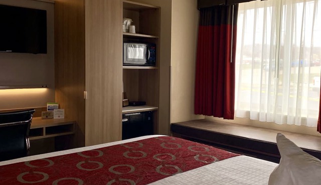 Microtel Inn & Suites by Wyndham Charleston WV