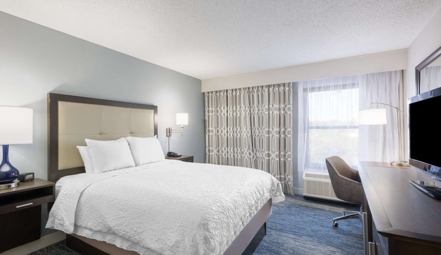 Hampton Inn Mount Airy