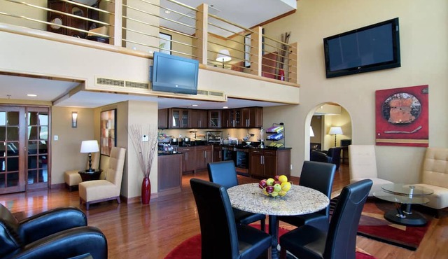 Hilton Charlotte University Place