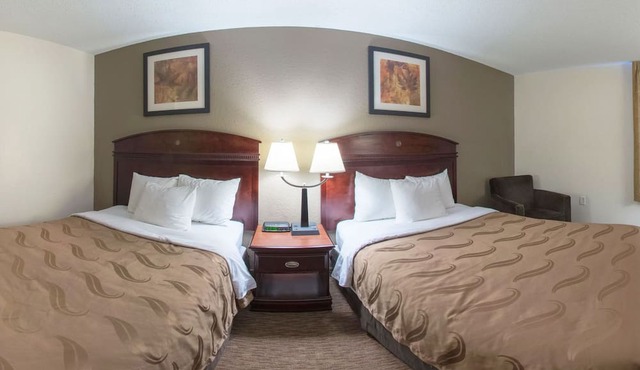 Quality Inn Fairmont