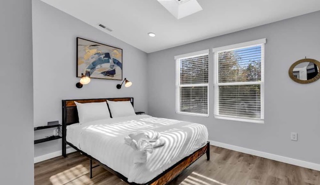 Spacious House in Charlotte Close to NoDa District in Charlotte