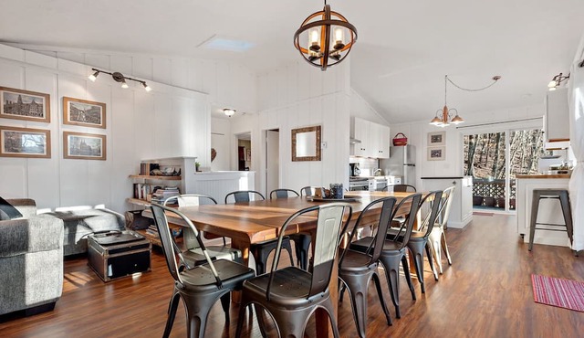 Scandinavian Inspired Chalet