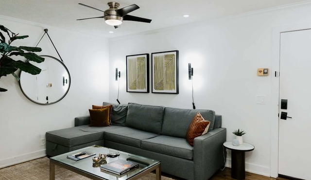 Producer's Suite: Luxe Music Row Stay, Walk to Gulch!