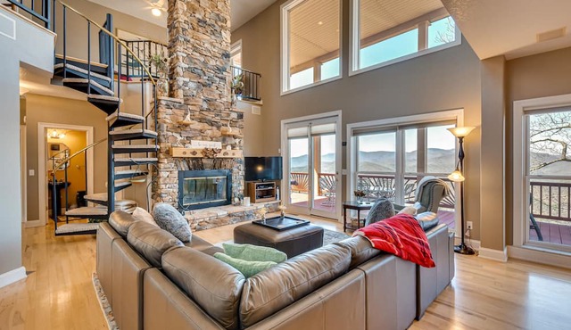 Sky Valley Home w/Mtn View, 5 Mi to Rabun Bald! in Sky Valley