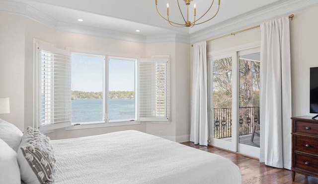 Luxury Estate Center of Tims Ford Lake with Unbeatable Lakefront Views, Dock