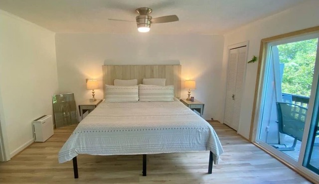 Cozy Pet-Friendly Studio! Land of Oz ! Festivals!
