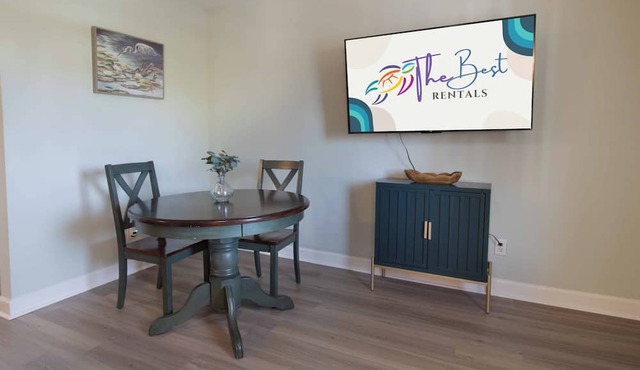 1Br/1Ba Close to Beach & Shops- Heron's Nest