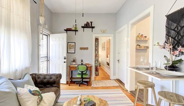 Cozy Vintage Stay | Central Spot | near Beale St