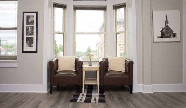 Luxury Studio over Jackson St(Courthouse Studio) in Millersburg