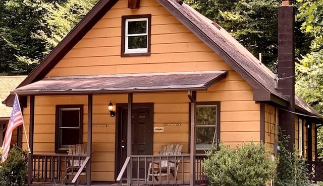 Cozy Cabin Ideal to Create New Family Memories in West Virginia