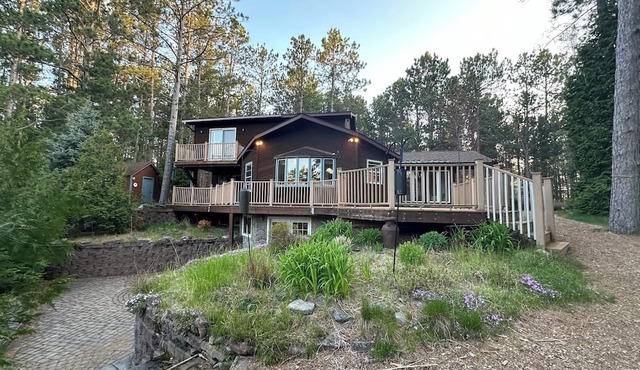 Sand River Retreat - Sauna, Sand River & Lake Superior in Marquette