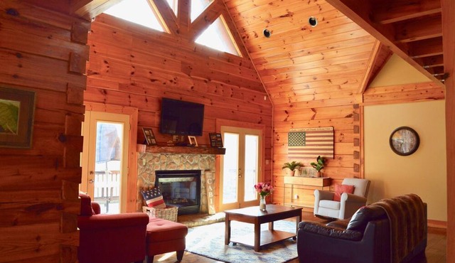 Pines Cabin on Norris Lake in Tazewell