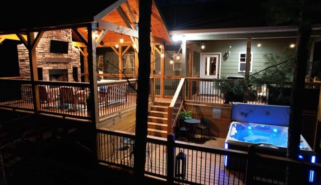 Relax & Renew Private House with Hot Tub