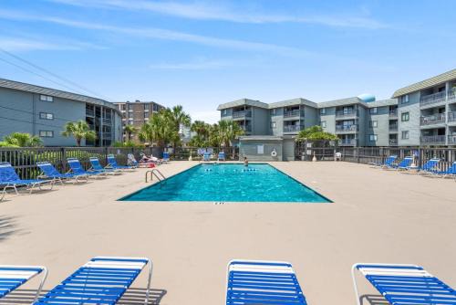 Ocean View 2BR First-Floor Cherry Grove Sea Cabin 125-B