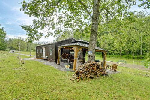 Woodland Cabin Near Wayne National Forest