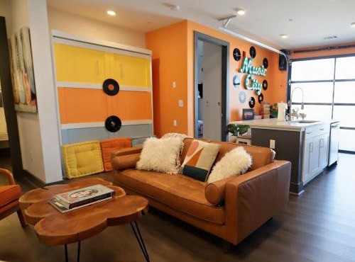 The Muse - Modern 2BR Condo with Private Balcony and City Rooftop Access