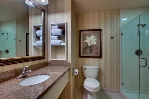 The Inn at Charles Town/Hollywood Casino