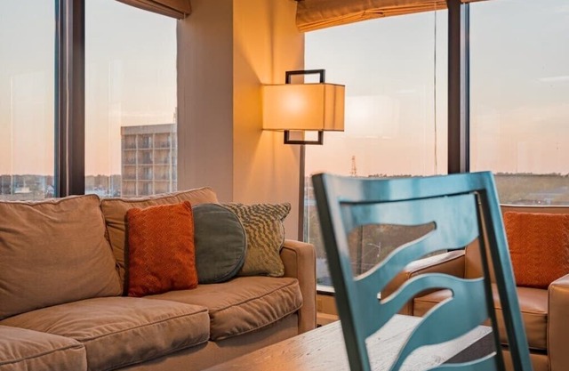 Myrtle Beach | Oceanfront Escape | Pool & Beach